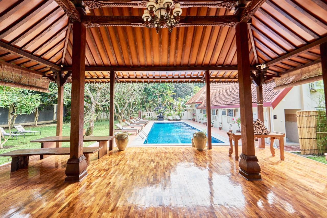Tirtodipuran Hotel By Natts Hospitality Indonesia Yogyakarta Exterior photo