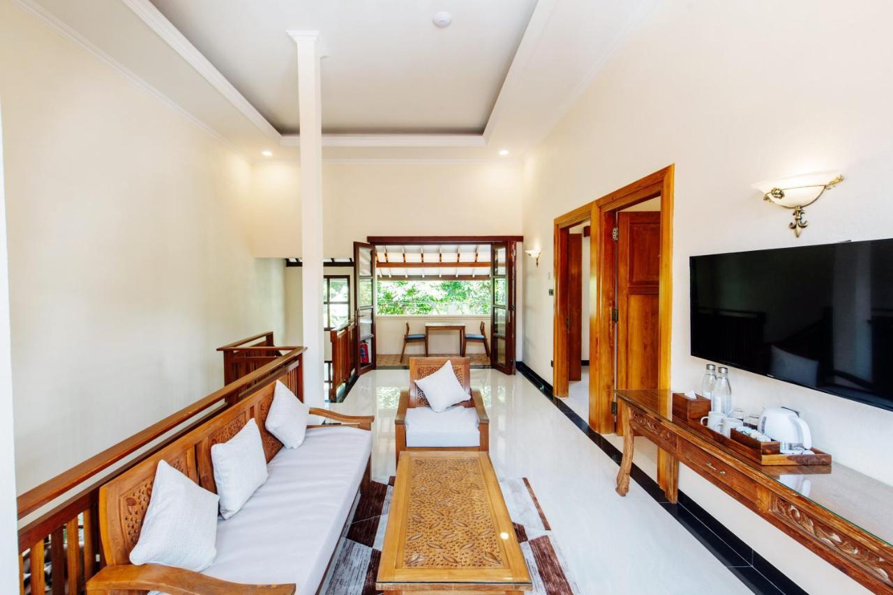 Tirtodipuran Hotel By Natts Hospitality Indonesia Yogyakarta Exterior photo
