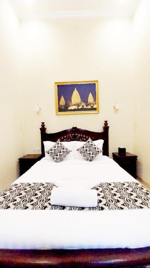 Tirtodipuran Hotel By Natts Hospitality Indonesia Yogyakarta Exterior photo