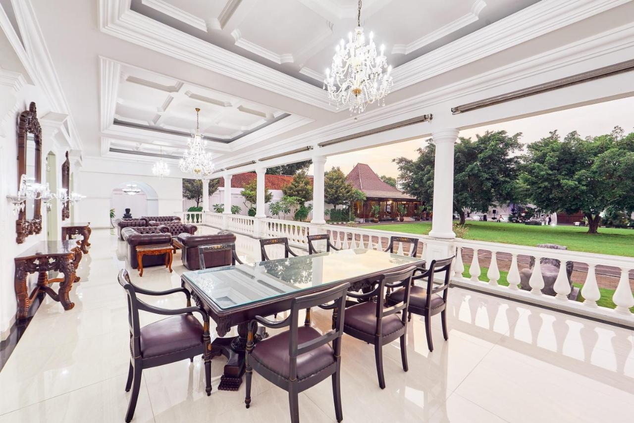 Tirtodipuran Hotel By Natts Hospitality Indonesia Yogyakarta Exterior photo