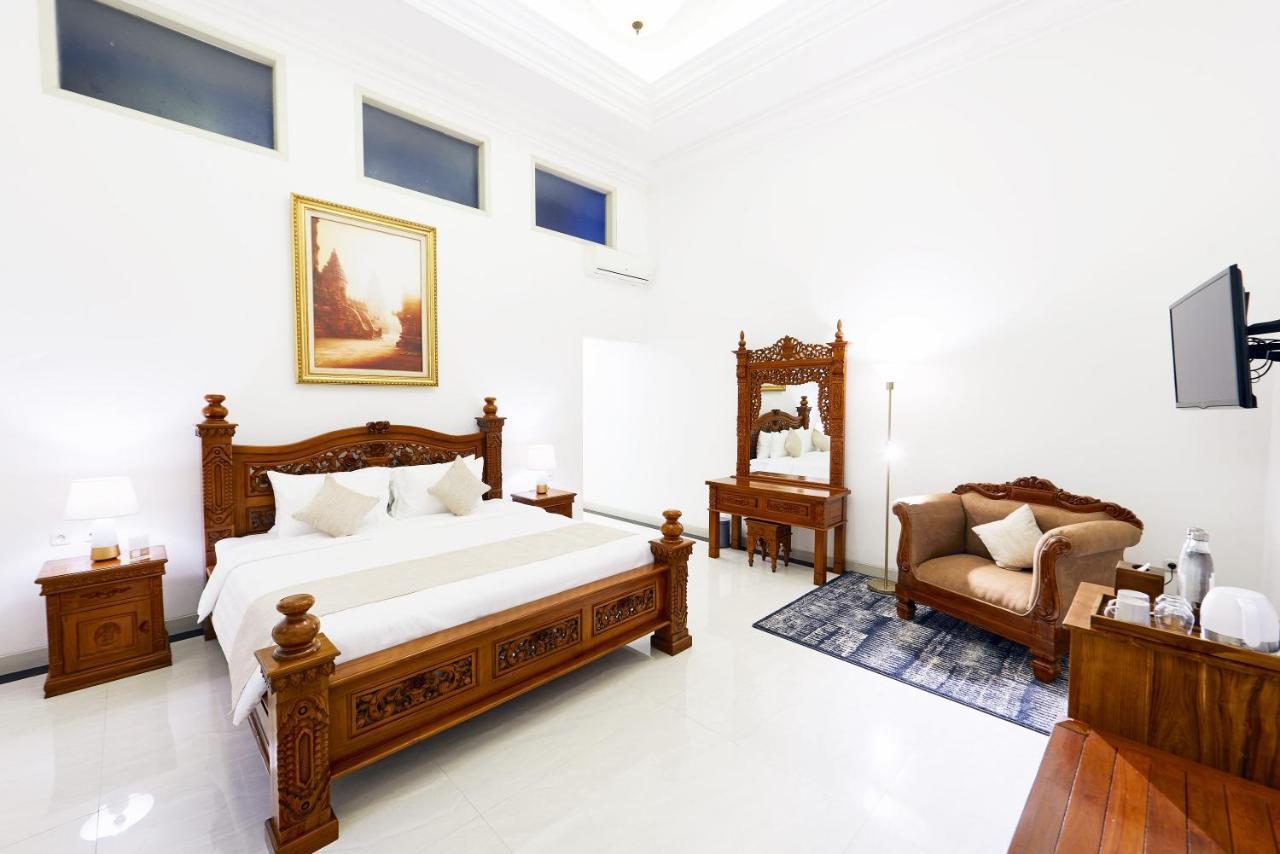 Tirtodipuran Hotel By Natts Hospitality Indonesia Yogyakarta Exterior photo