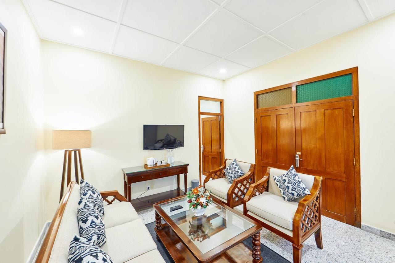 Tirtodipuran Hotel By Natts Hospitality Indonesia Yogyakarta Exterior photo