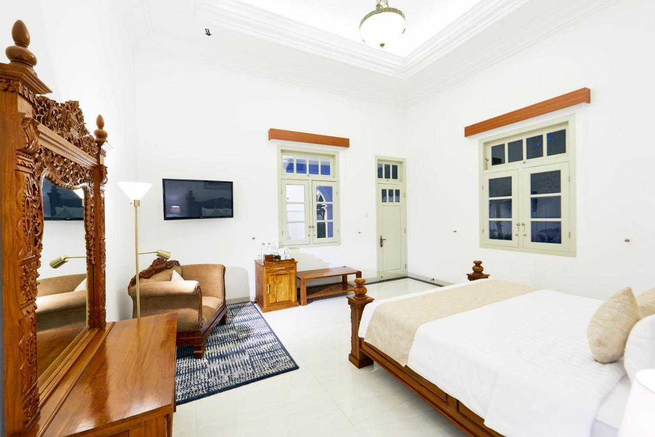 Tirtodipuran Hotel By Natts Hospitality Indonesia Yogyakarta Exterior photo
