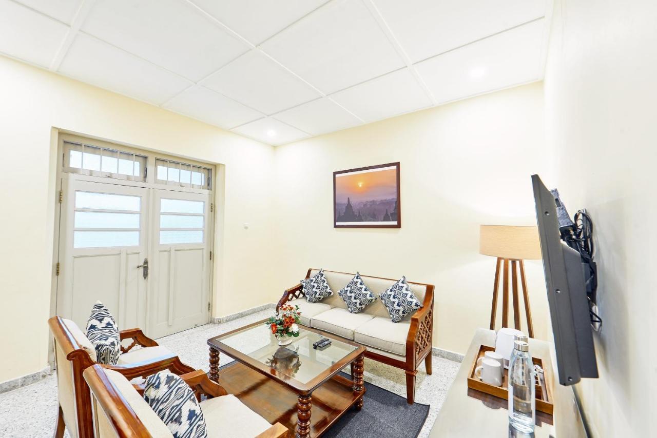 Tirtodipuran Hotel By Natts Hospitality Indonesia Yogyakarta Exterior photo