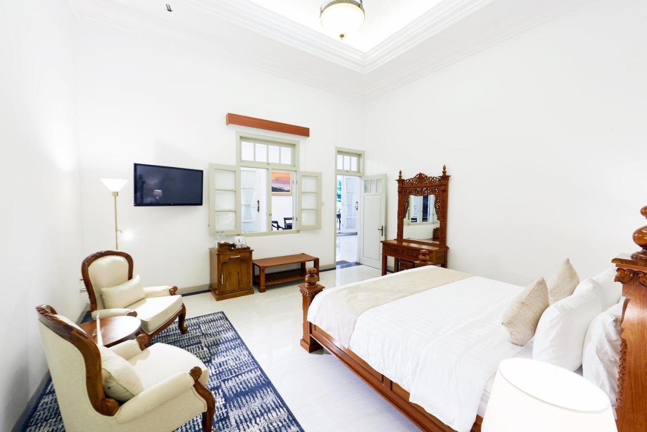 Tirtodipuran Hotel By Natts Hospitality Indonesia Yogyakarta Exterior photo